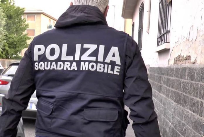 Modena: bancarotta fraudolenta, riciclaggio e falso in atto pubblico, 10 arresti